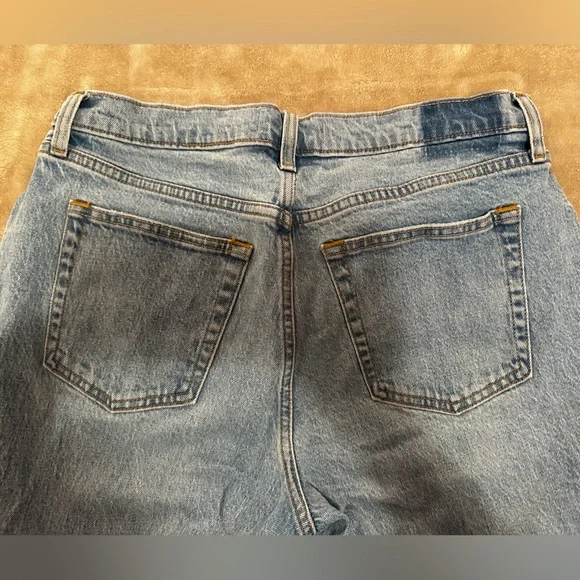 Abercrombie & Fitch Baggy Low Rise Curve Love Jean - Picture 5 of 5